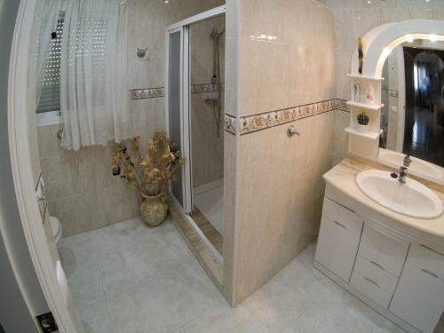 Villa House In Quesada With Swiming Pool