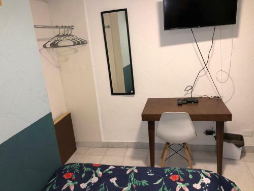Caravansaro Horacio 1719 Polanco