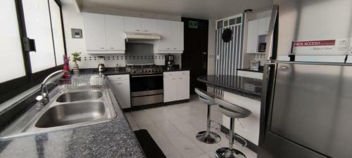 Caravansaro Horacio 1719 Polanco