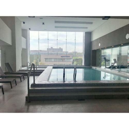 Luxurious Apartment With Amenities Near Santa Fe