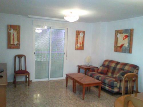 Apartamento Dos Dormitorios Casarones