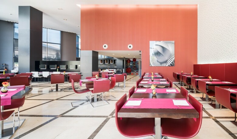 Hotel Ilunion Aqua 4