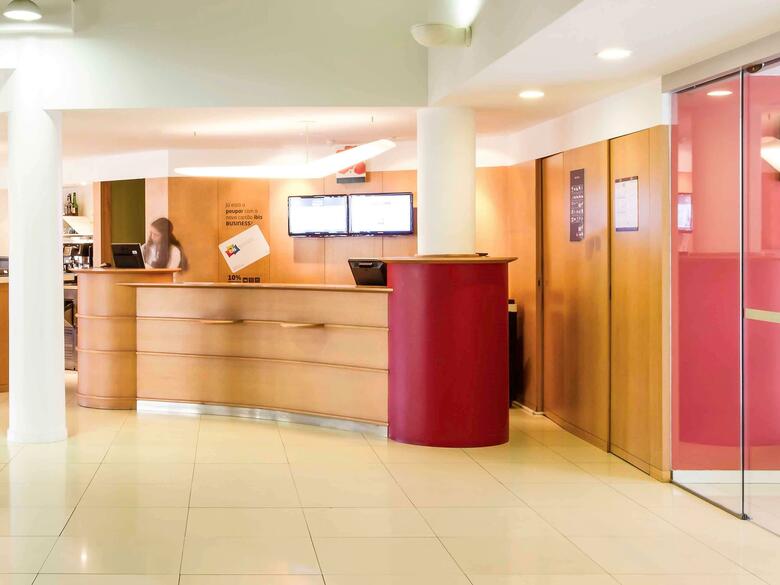 Hotel Ibis Setubal