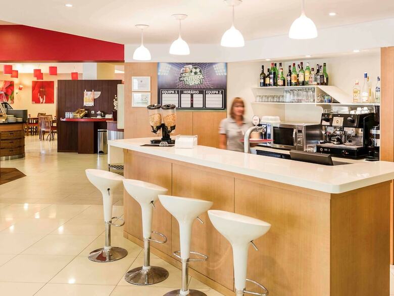 Hotel Ibis Setubal