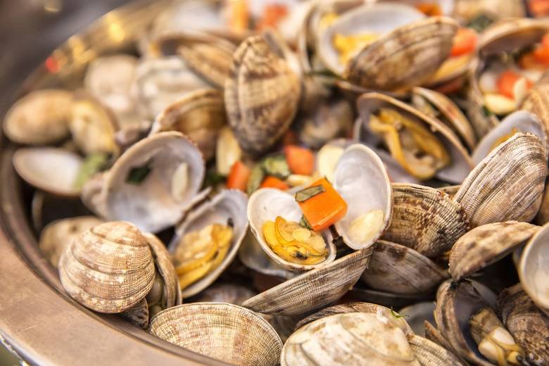 Kaanapali Beach Hotel