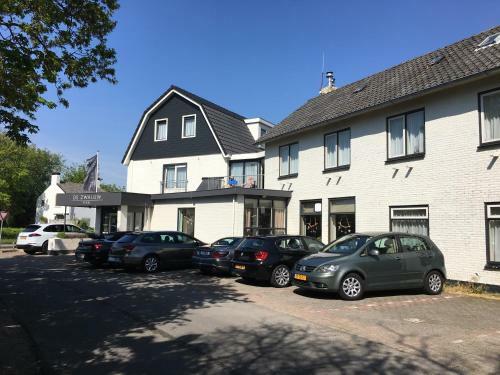 Boutique Hotel De Zwaluw