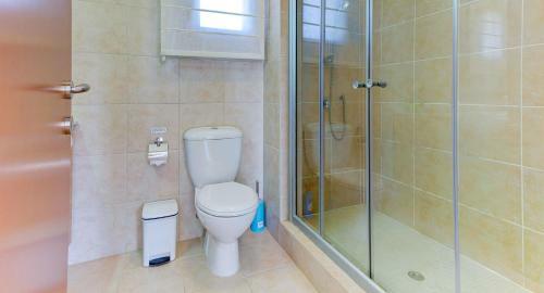 Apartment Paradisos, Ground Floor Overlooking Communal Pools, Aphrodite Hills