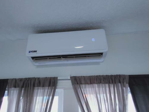 2-bedroom Apartment Centrally Located, Near Us Consulate