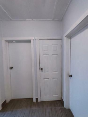 2-bedroom Apartment Centrally Located, Near Us Consulate