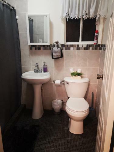 2-bedroom Apartment Centrally Located, Near Us Consulate