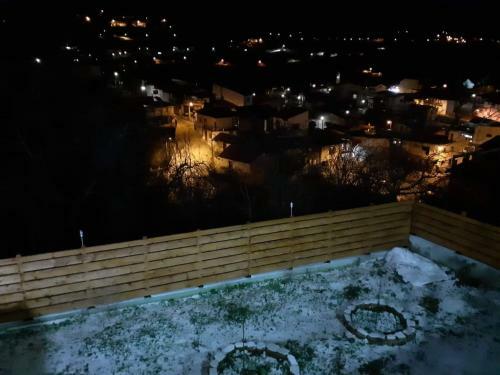 Apartamento To Konatzi Tis Maroulas