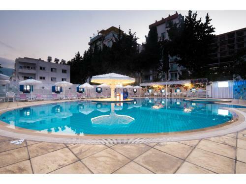 Sammy's Hotel