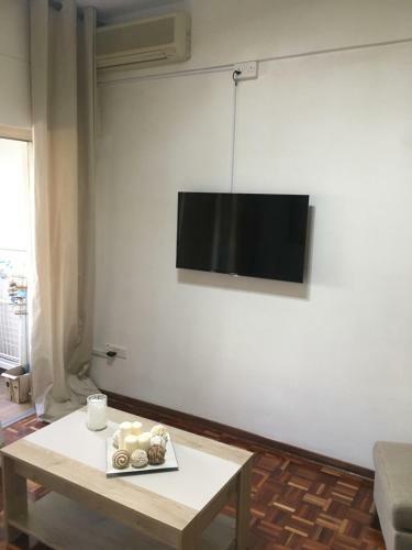 Larnaca Beach Apartment 1a