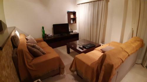 Alkaeos Holiday Rooms & Apartments