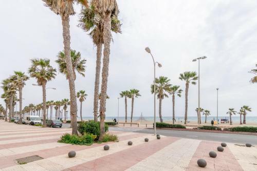 Apartamento Acogedor Junto Al Mar