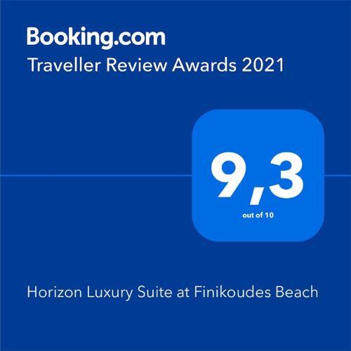 Apartamento Horizon Luxury Suite At Finikoudes Beach 301