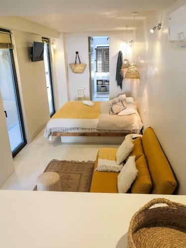 Ronda Center Apartments With Pool