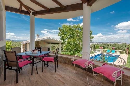 Villa Maria