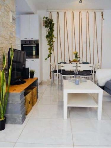 White Dream Apartment