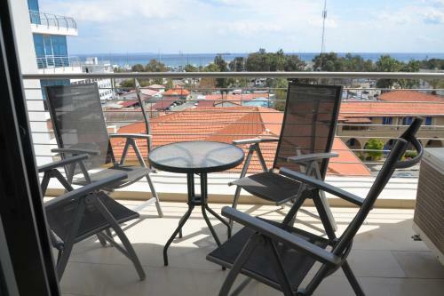 Nicolaides Sea View Apartments