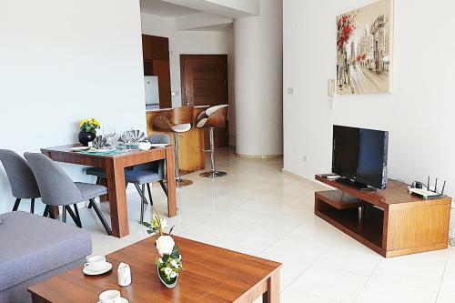Nicolaides Sea View Apartments