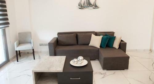 Luxury Beachfront Apartment