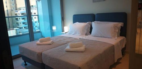 Apartamento Horizon Luxury Suite At Finikoudes Beach 303
