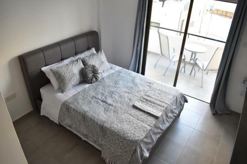 Marias Apartment - In City Centre,near Beach