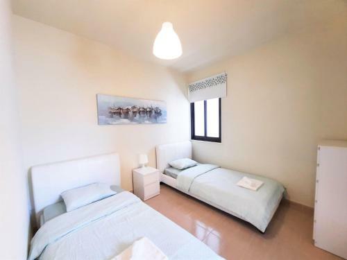 Albert's Apartments