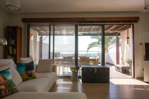 Apartamento Penthouse Duplex Overlooking The Mediterranean