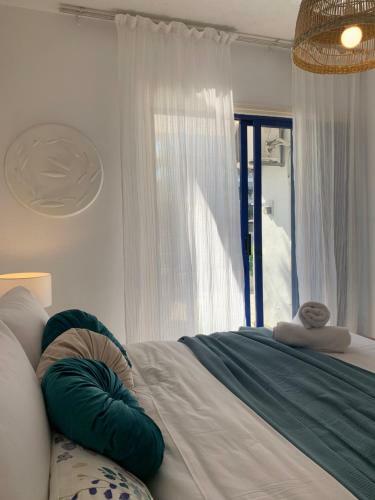 Apartamento Romy's 1-br Apt By The Beach