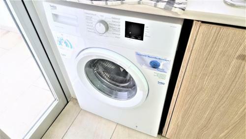 Apartamento Spacious Lightflooded 2br Apt / Near Center & Harbour