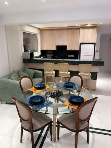 Larnaca Room, 50m To The Finikoudes Beach