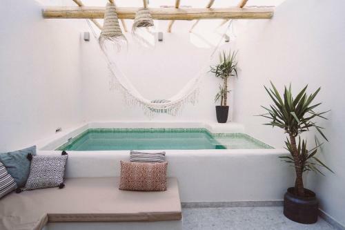 Ronda City Wall Apartments With Private Pool