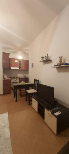 Apartment For Rent Lungomare Ensi