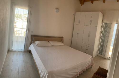 Apartamento Olympe Mavrov�