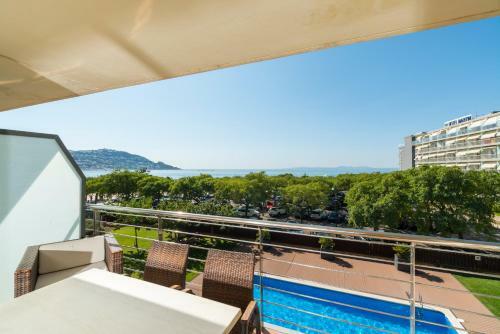 Apartaments Terraza - Salat� Mar