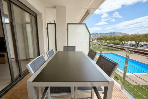 Apartaments Terraza - Salat� Mar