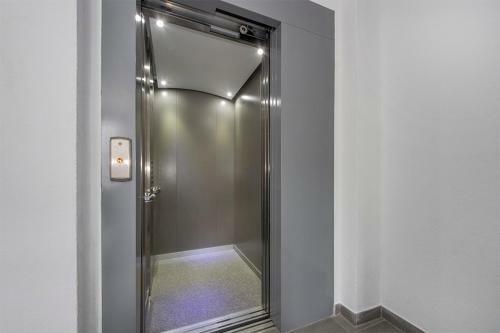 Apartamento Moderno Con Piscina Y Parking Cerca de La Playa