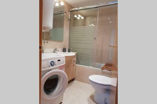 Apartamento Con Piscina En Los Canales de Rosas