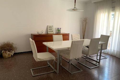 Apartamento Preci�s, Molt C�ntric, Tranquil I Balc� Molt Gran