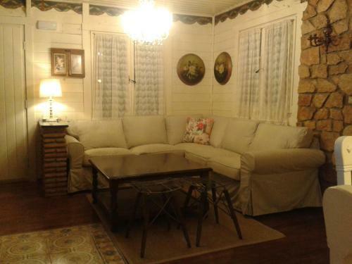 La Casita Del R�o