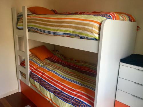 Apartamento Esqu� Y Golf Las Margas