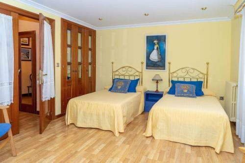 Casa Rural Az�a