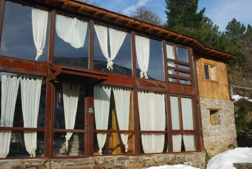Apartamento Mil Madre�as Rojas