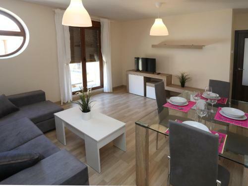 Apartamento Turisticos Puente Romano P3 1-a