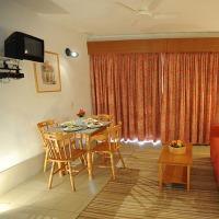 Aparthotel Club Salina Wharf