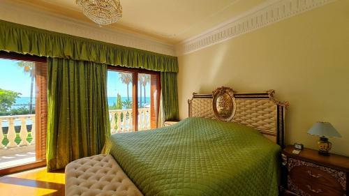 Limassol Villa By The Sea