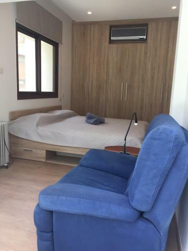 Modern 2 Bedroom Beach Apartment