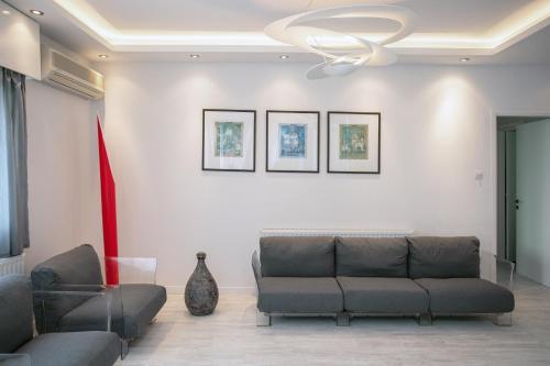 Mayra Seafront Luxury Apartment (Breakbooking-cy)